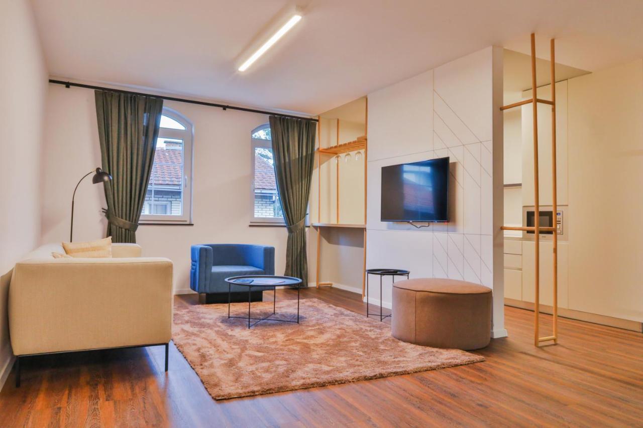 Benelux Hotel Печ Экстерьер фото